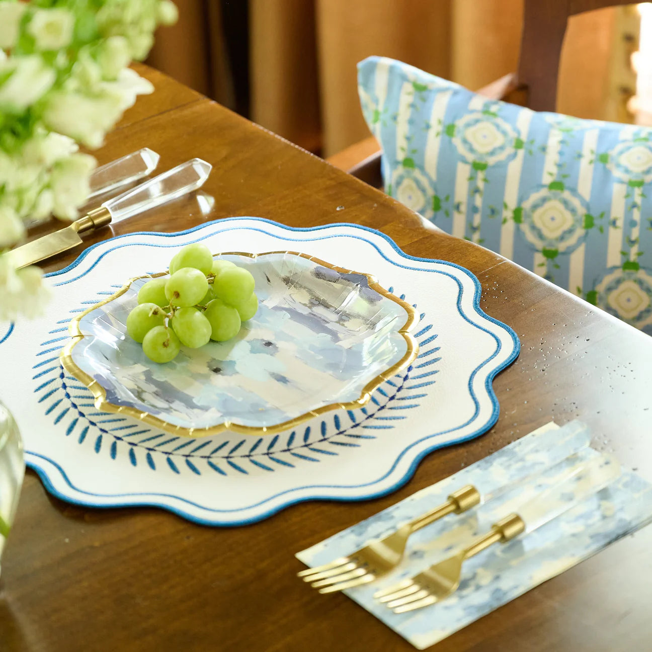 Scalloped Embroidered Feather Placemats (Set of 4)
