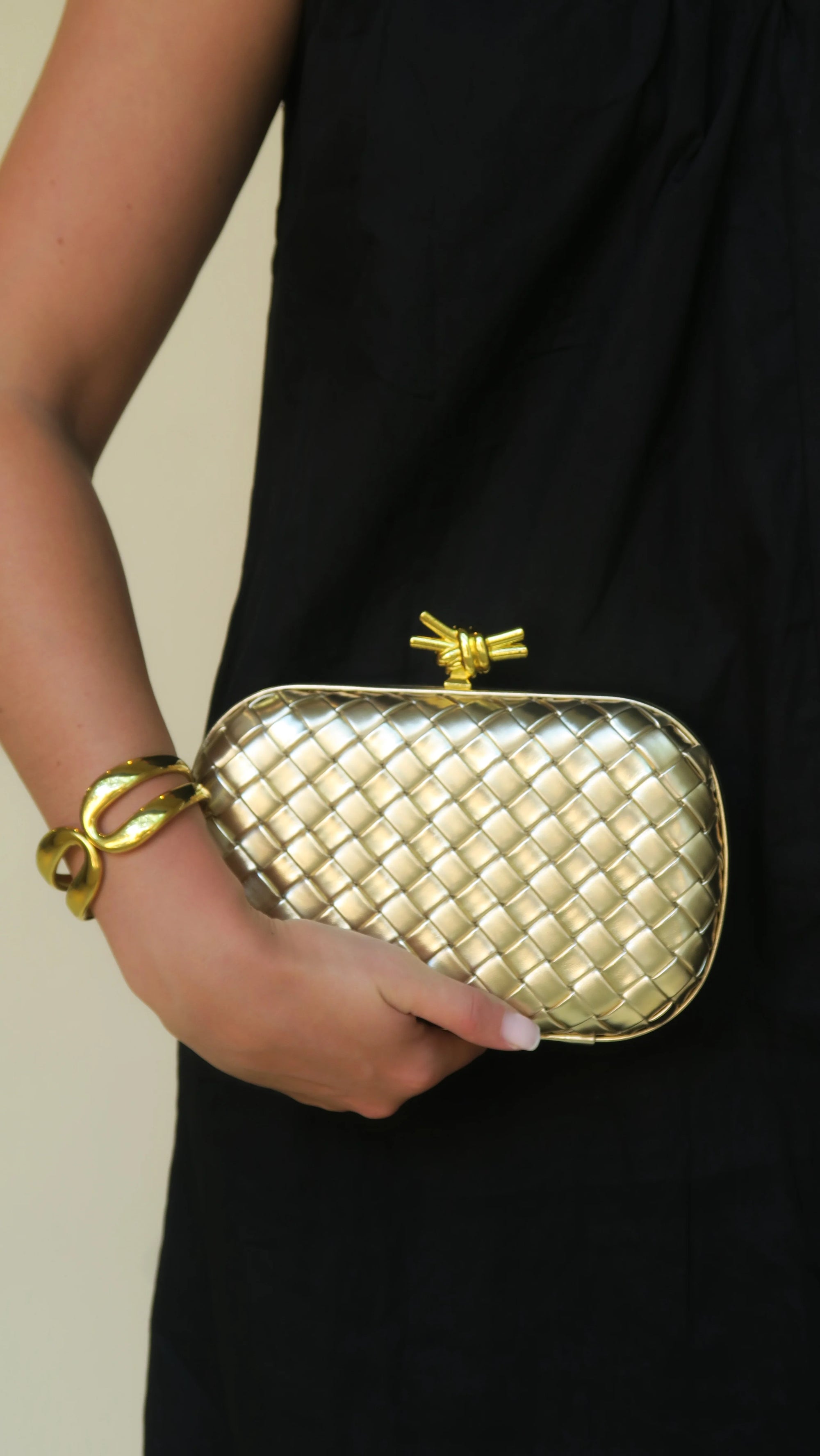 Bonsoir Woven Clutch