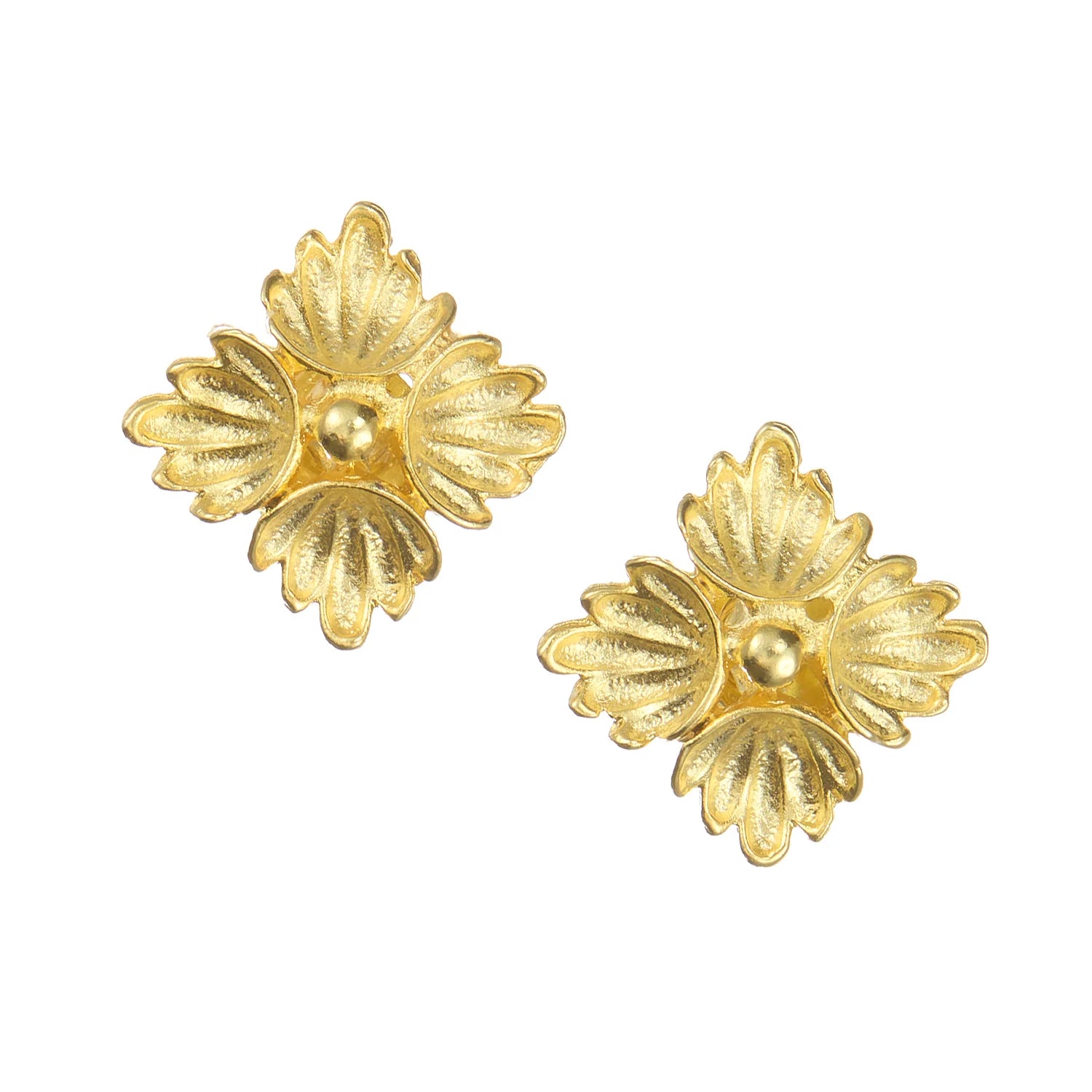 Lillie Studs